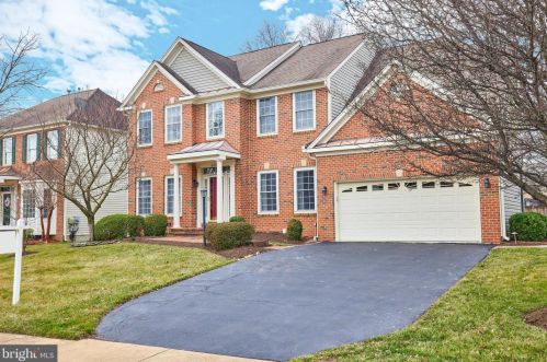 6256 Willowfield Way, Springfield, VA 22150-1036