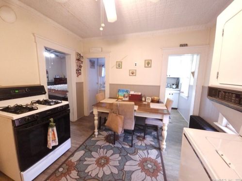 380 Church St, Torrington, CT 06790-5210
