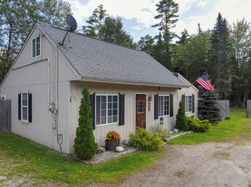 837 Us Route 4, Danbury, NH 03230-4635