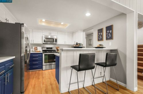 10 Janin Pl, Concord CA  94523-1116 exterior