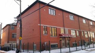 749 29th St, Chicago, IL 60616-3144