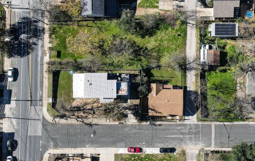 1154 Alamo St, Austin, TX 78702-2208