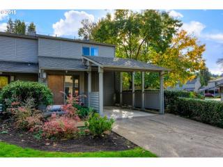 36 Fairway Loop, Eugene, OR 97401-5431