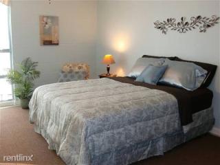 232 Kaiulani Ave, Honolulu HI  96815-3063 exterior