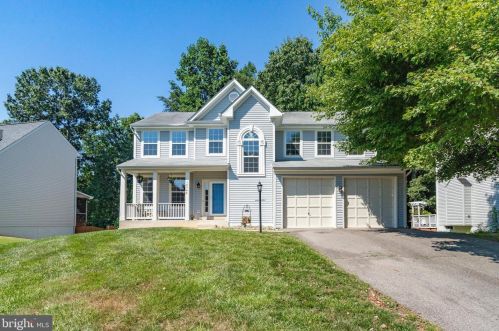 14944 Grassy Knoll Ct, Woodbridge, VA 22193-6002