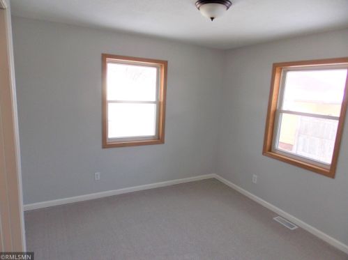 61 Cook Ave, Saint Paul MN  55130-3837 exterior