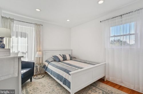 61 Misty Morn Ln, Trenton NJ 08638-1819 exterior