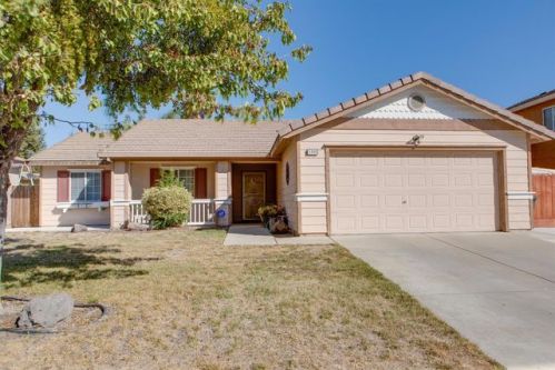 5300 Silverstone Cir, Salida, CA 95368-8111