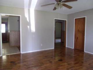 819 Forest Ave, Springfield MO  65802-4415 exterior