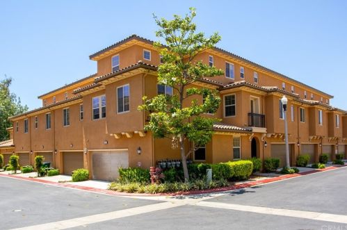 83 Long Mdw, Irvine, CA 92620-2825