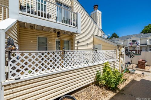 17266 Ford Dr, Aurora CO  80017-3260 exterior