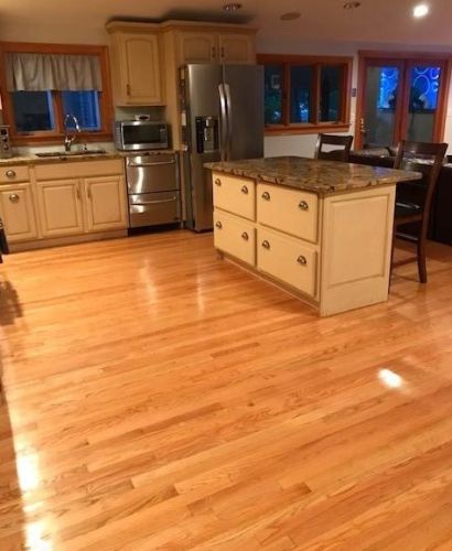 432 Angell Rd, Lincoln, RI 02865-4904