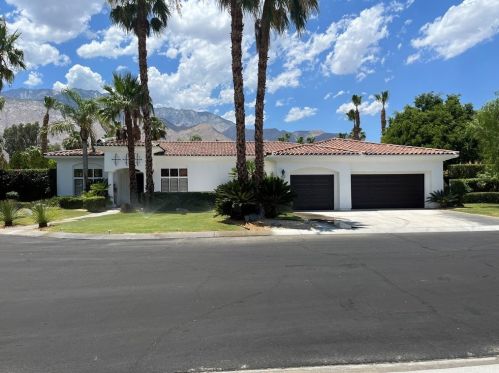1251 Mary Fleming Cir, Palm Springs, CA 92262-4946