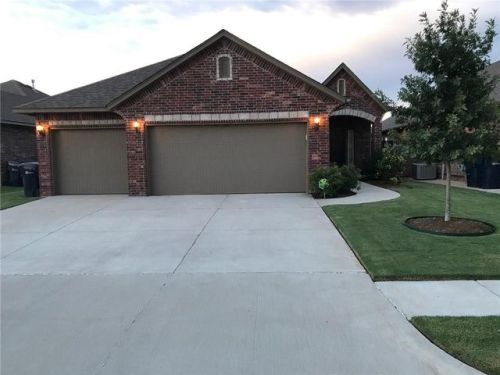 19416 Thomas Ct, Edmond, OK 73012-3514