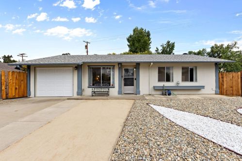 10868 Oakton Way, Rancho Cordova, CA 95670-2449