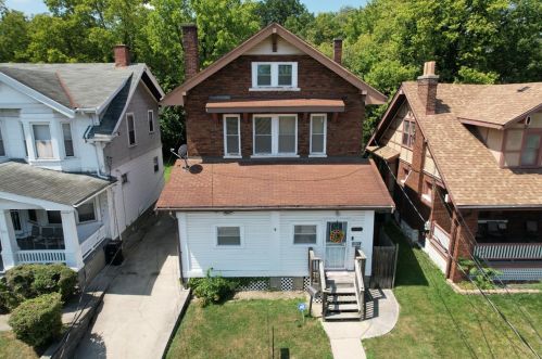 2119 Burnet Ave, Cincinnati, OH 45219-3111