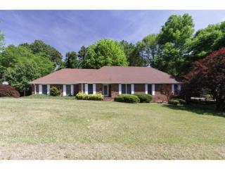 425 Wildwood Ln, Graham, NC 27253-4328