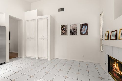 938 Dylan Way, Anaheim CA  92808-1515 exterior