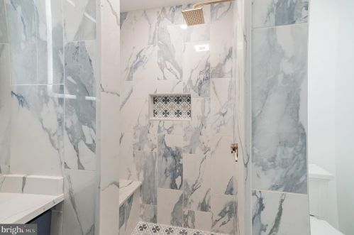 1165 12 St, Philadelphia PA 19148-1002 exterior