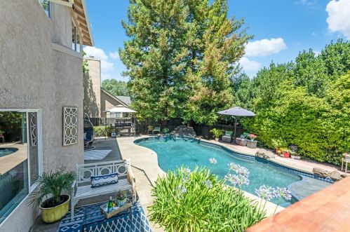 1245 Downieville Dr, Folsom, CA 95762-4080