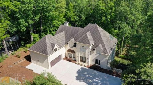 280 Cameron Ridge Dr, Atlanta GA  30328-4709 exterior