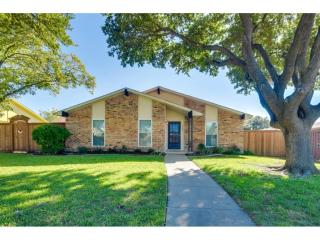 1444 Harvest Glen Dr, Plano TX  75023-6735 exterior