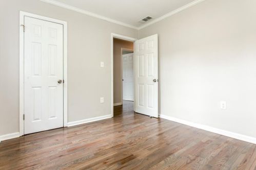 610 Alex Dr, Atlanta GA  30331-4350 exterior