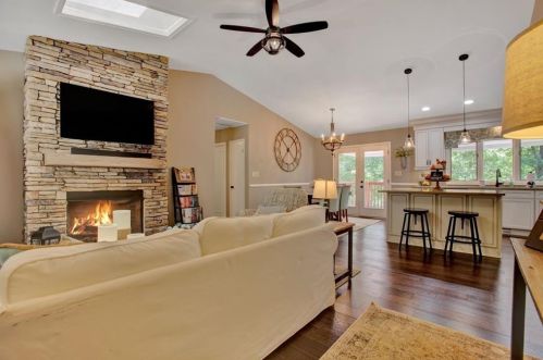 3540 Cub Cir, Gainesville, GA 30506-1452