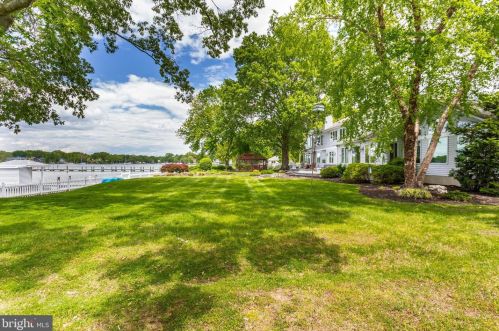 1258 River Rd, Shady Side MD 20764-9694 exterior