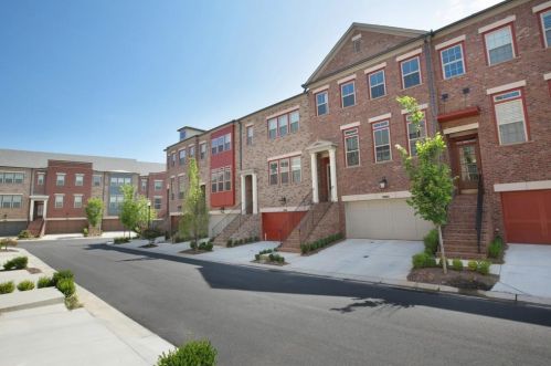 4759 Laurel Walk, Atlanta GA  30338-4730 exterior