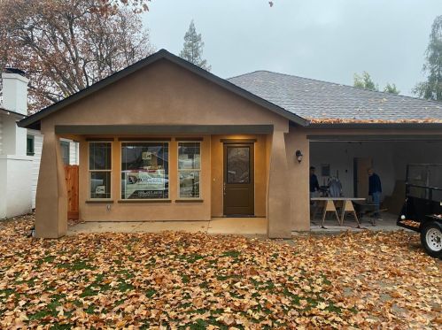 220 Rue De Yoe, Modesto, CA 95354-1313