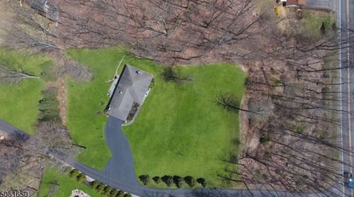 597 Glen Rd, Sparta, NJ 07871-3738