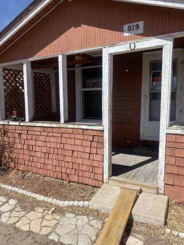 819 9th St, Pueblo, CO 81001-2904