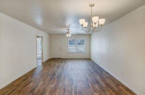 1101 Broadway Ave, Fort Worth TX  76104-1029 exterior