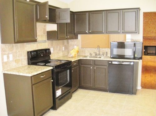 1451 Morrison Dr, Fort Worth TX  76112-3733 exterior
