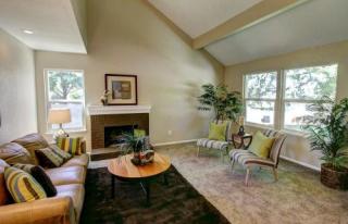 1996 Quintero St, Denver, CO 80011-4949