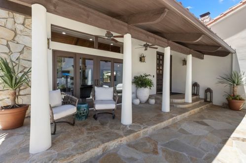 11407 Arroyo Ave, Santa Ana CA  92705-2403 exterior