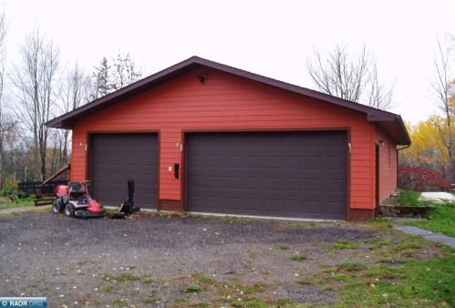 10667 Hillcrest Dr, Orr, MN 55771-8353