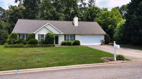 3236 Harmony Dr, Gainesville, GA 30507-8545