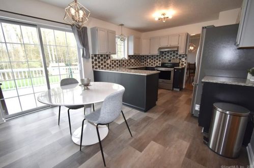 560 Wood Duck Dr, Torrington CT  06790-2587 exterior