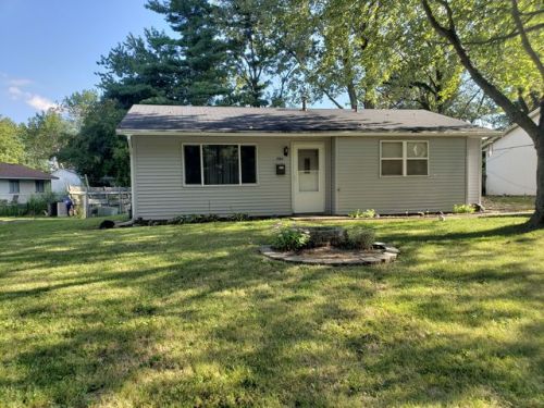 1963 Sir Richard Ct, Decatur, IL 62526-2097