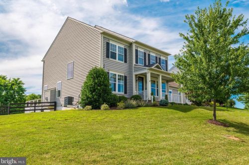 15675 Limestone Branch Pl, Leesburg, VA 20176-5835
