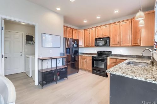 23262 Costilla Pl, Denver CO 80016-7105 exterior