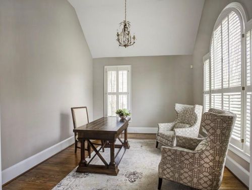 5175 Falcon Chase Ln, Atlanta GA  30342-2155 exterior