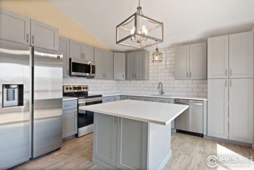 412 Edgewood Dr, Loveland, CO 80538-1819