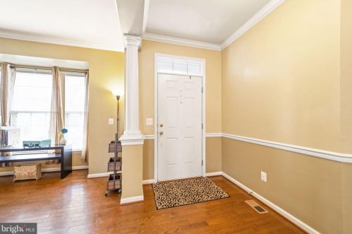 18799 Pier Trail Dr, Triangle VA  22172-2351 exterior