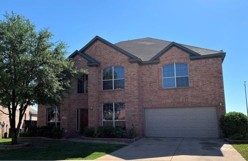 5229 Cedar Brush Dr, Fort Worth TX  76123-2972 exterior