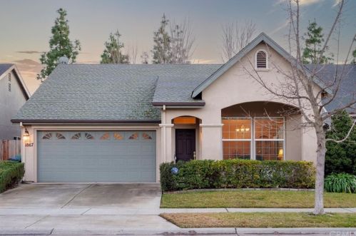 1867 Auburn Oak Way, Chico, CA 95928-7371