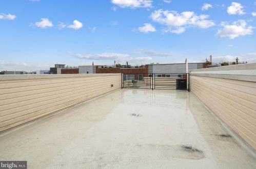 1315 20 St, Philadelphia PA 19146-4303 exterior