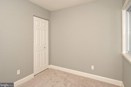 9548 Highwind Ct, Columbia MD  21045-3204 exterior